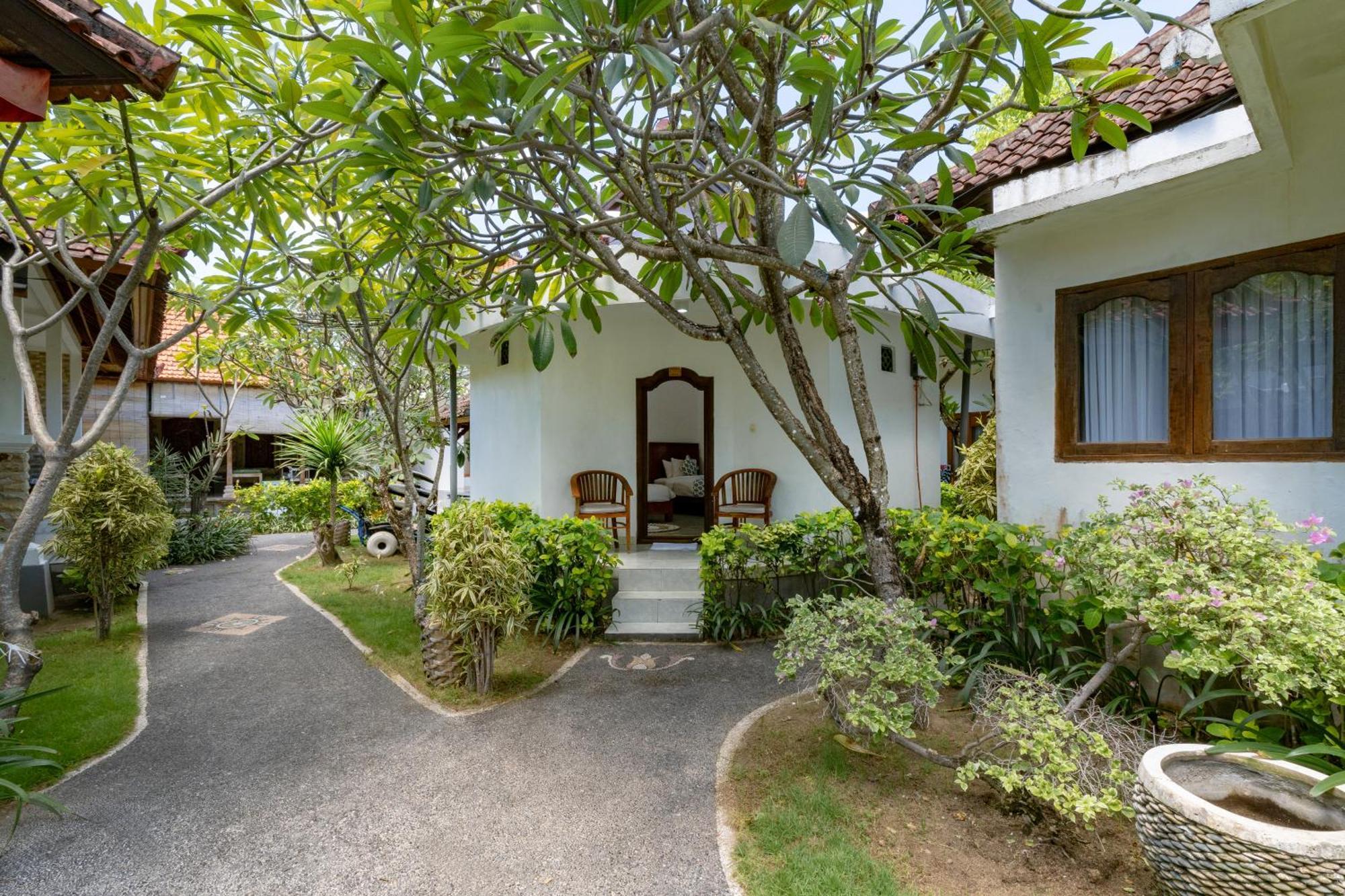 Nusa Indah Bungalow Нуса-Лембонган Экстерьер фото