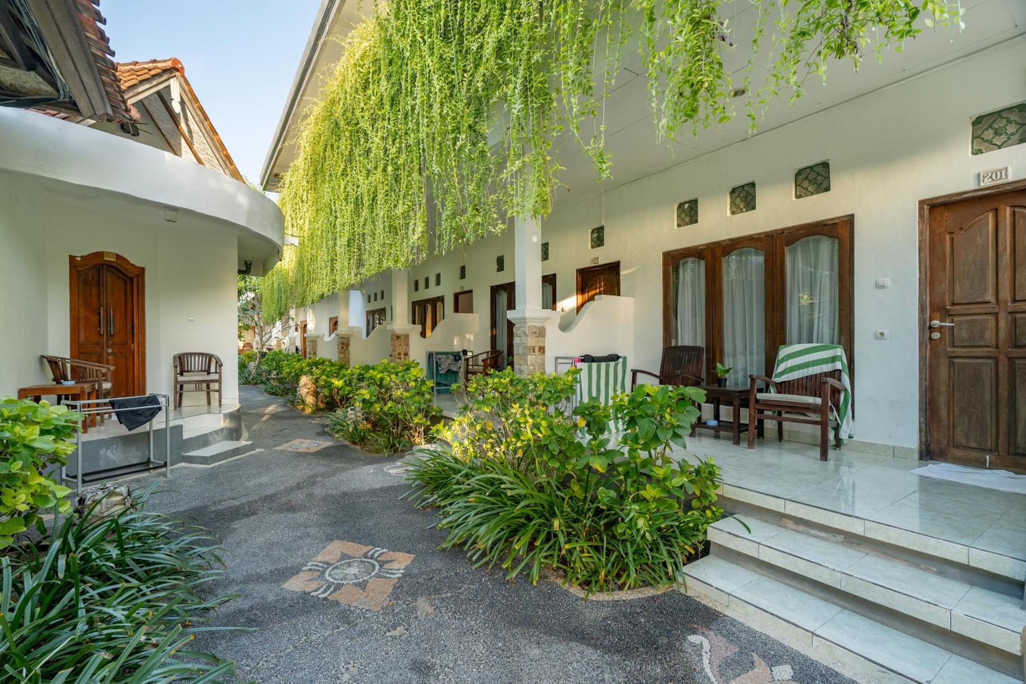 Nusa Indah Bungalow Нуса-Лембонган Экстерьер фото